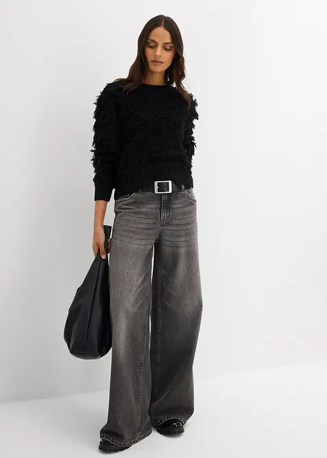 Grovstickad tröja med fransar, bonprix