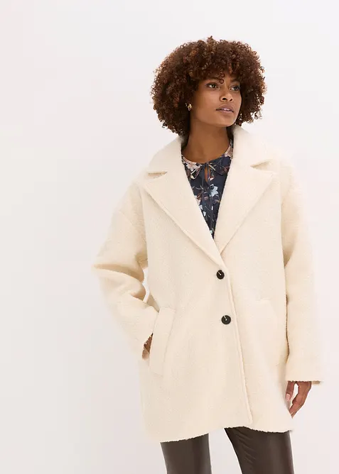 Kort boucl&eacute;kappa i oversizemodell, bonprix