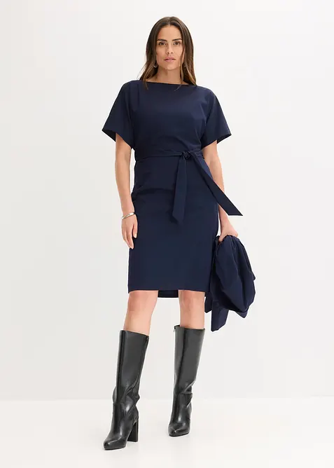 Fodralklänning med vingärmar, bonprix