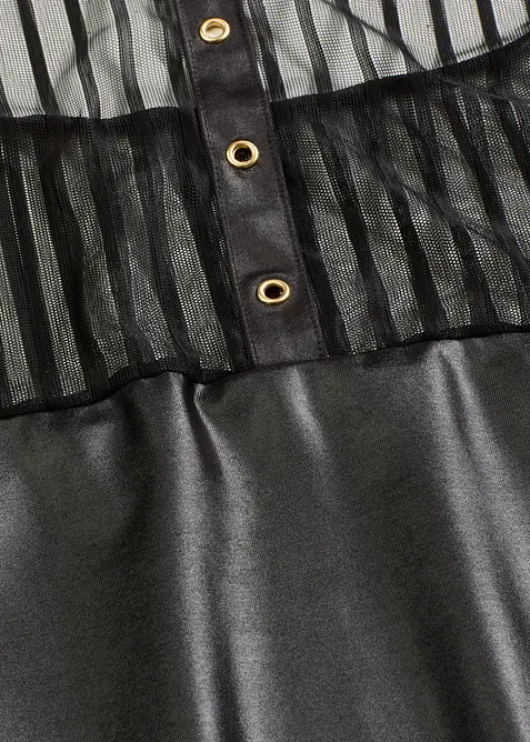 Klänning med halterneck, wetlook, bonprix