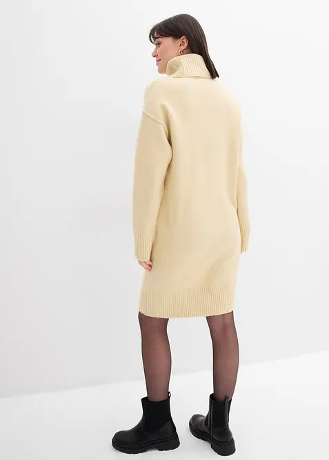 Stickad klänning med dekorsöm, bonprix