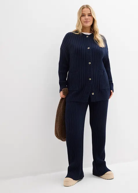 Stickad kofta av mjuk viskosmix, bonprix