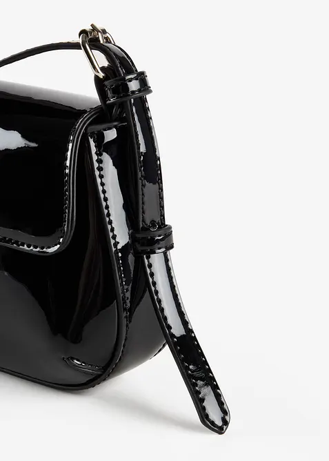 Handväska med lackad look, bonprix