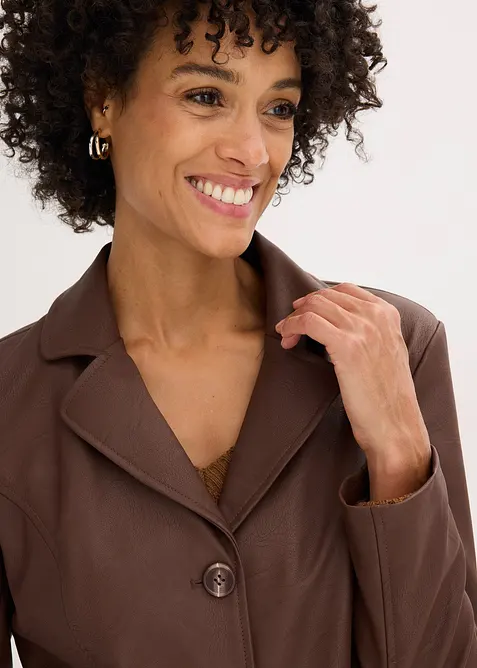 Lång kavaj i skinnimitation, bonprix