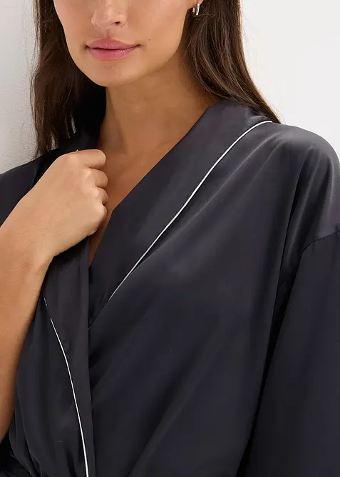 Kimono i satin med glansiga effekter, bonprix