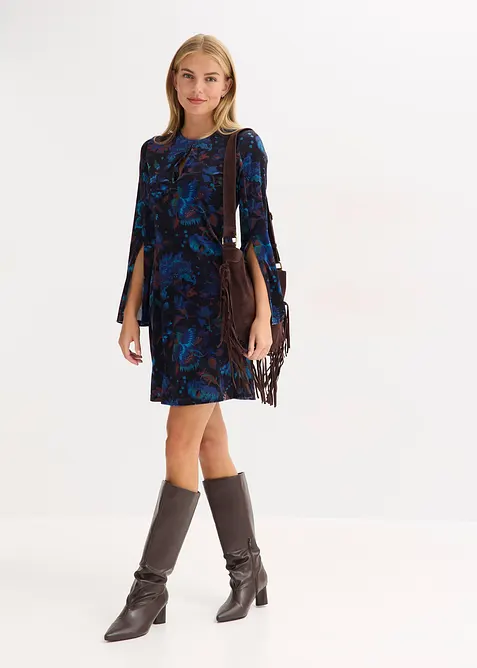 Miniklänning i följsam sammet, bonprix