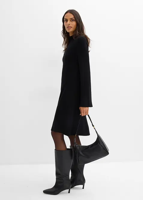 Stickad kl&auml;nning med A-linje av viskosmix, bonprix