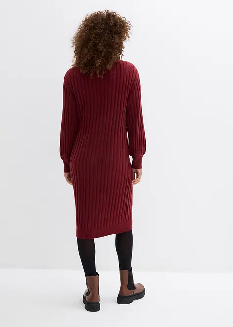 Stickad kl&auml;nning, bonprix