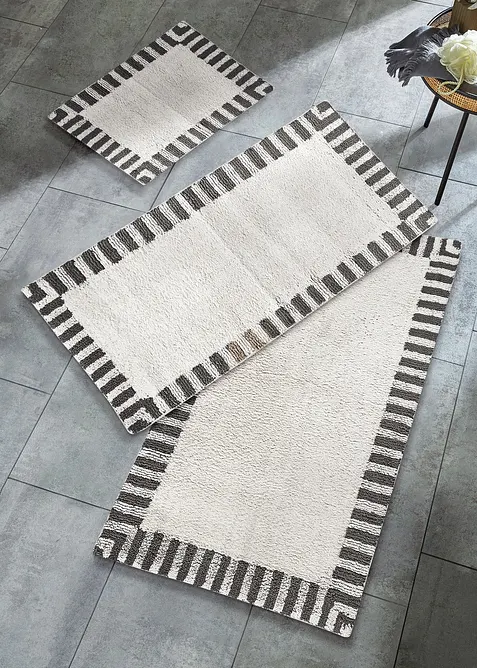 Badrumsmatta med minimalistisk design, bonprix