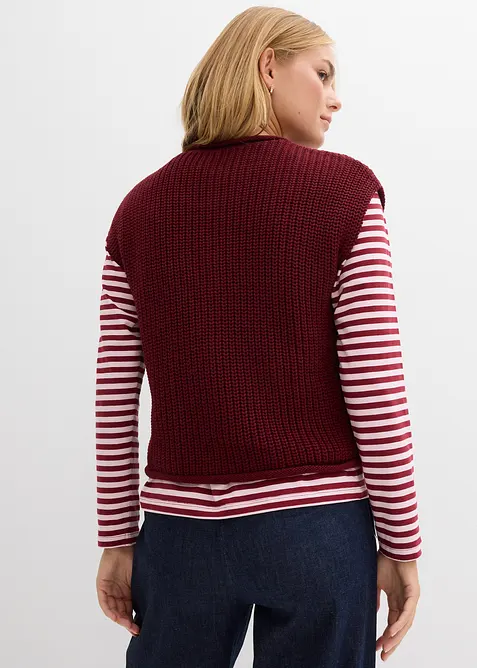 Stickad v&auml;st med fickor, bonprix