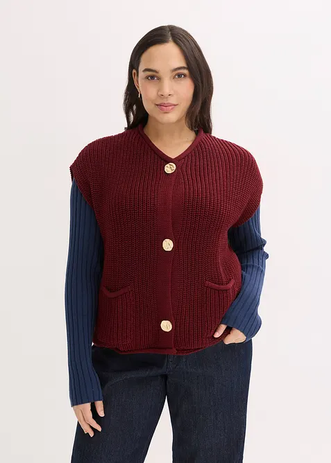 Stickad v&auml;st med fickor, bonprix