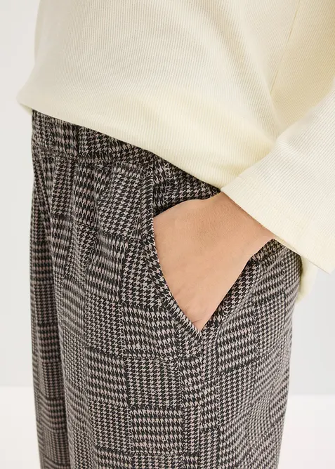 Pyjamas i mjuk bomull, bonprix