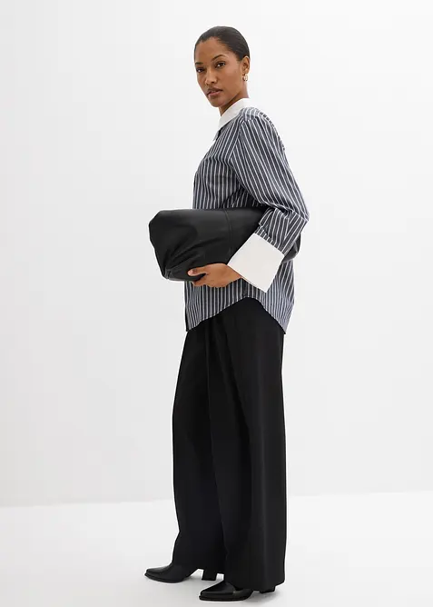 Blus i oversizemodell av bomull, bonprix