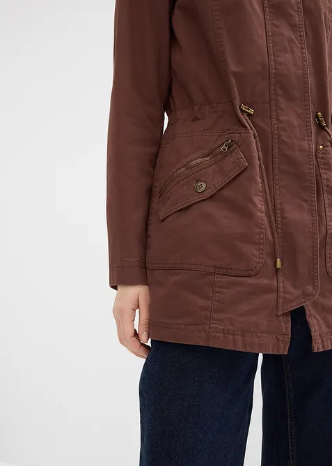 Kort bomullsparkas med st&aring;krage, figursydd, bonprix