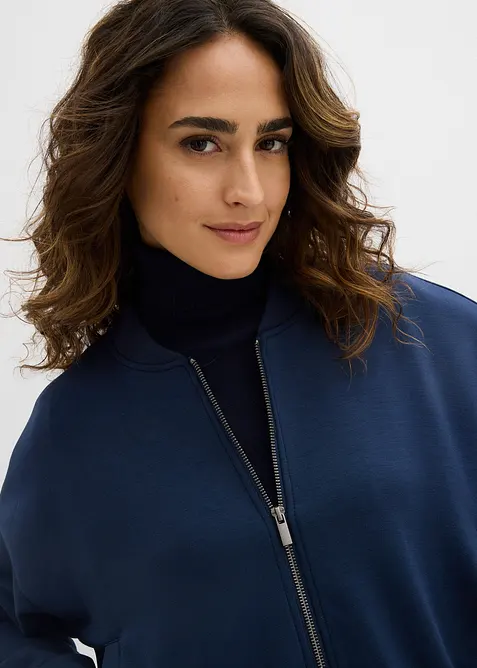 Blusjacka i trik&aring; av mjuk viskos, bonprix