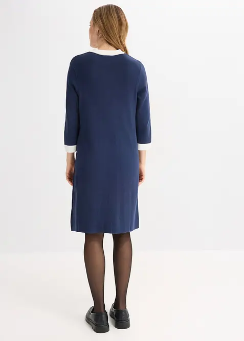 Stickad kl&auml;nning, bonprix