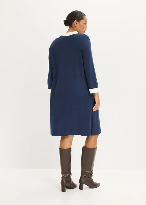 Stickad kl&auml;nning, bonprix