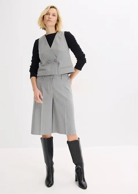 Kritstreckrandiga bermudas med gubbveck, bonprix