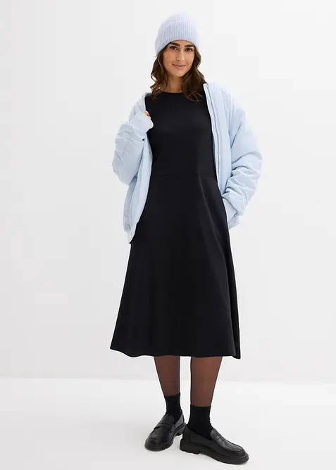 Kl&auml;nning i tjock trik&aring; av ekologisk bomull, bonprix