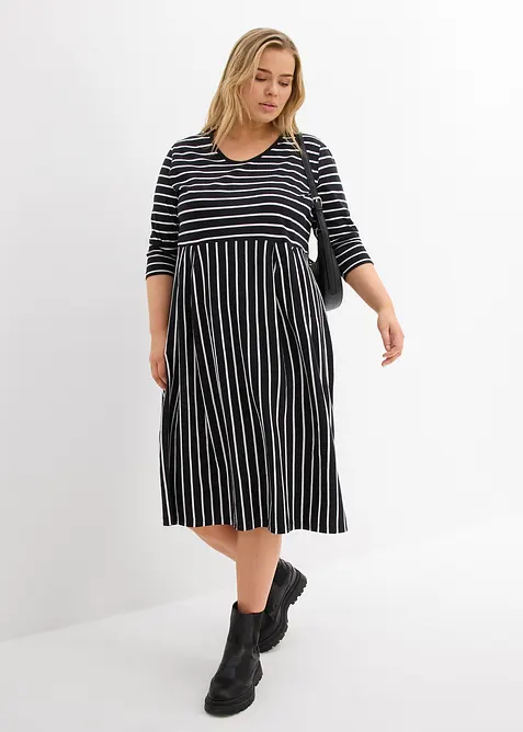 Mellanl&aring;ng jerseykl&auml;nning i bomull, bonprix