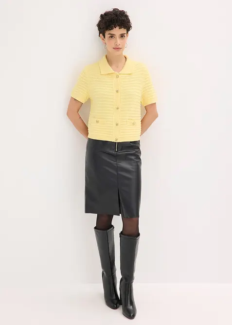 Stickad kofta med dekorativa knappar, bonprix