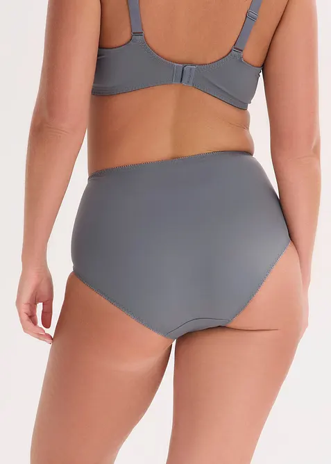 Formande trosa med s&ouml;tt broderi, bonprix