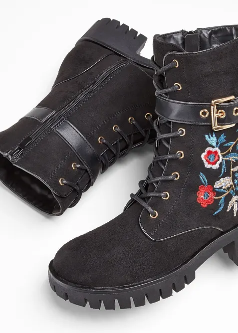 Sn&ouml;rk&auml;nga med broderi, bonprix