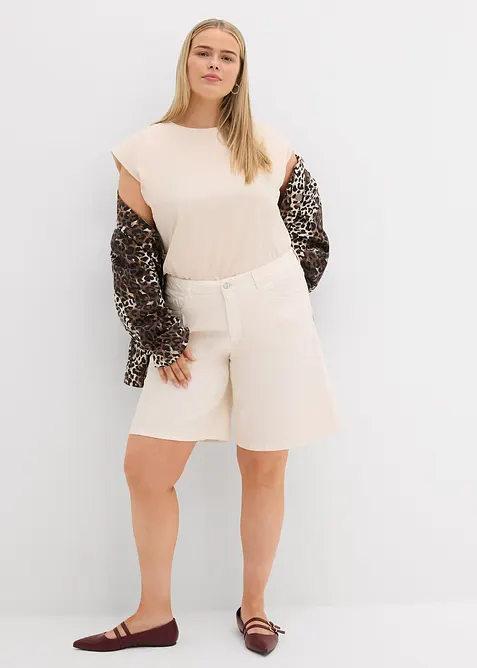 Jeansshorts med Mid Waist, bonprix