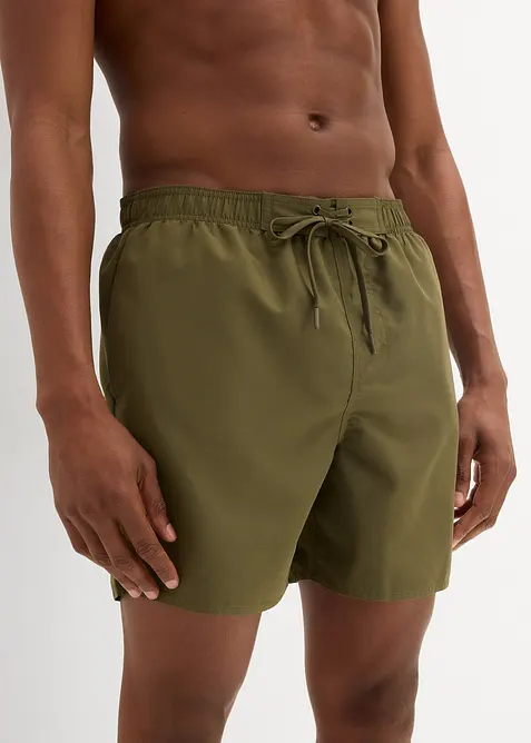 Badshorts med fickor i sidan, bonprix