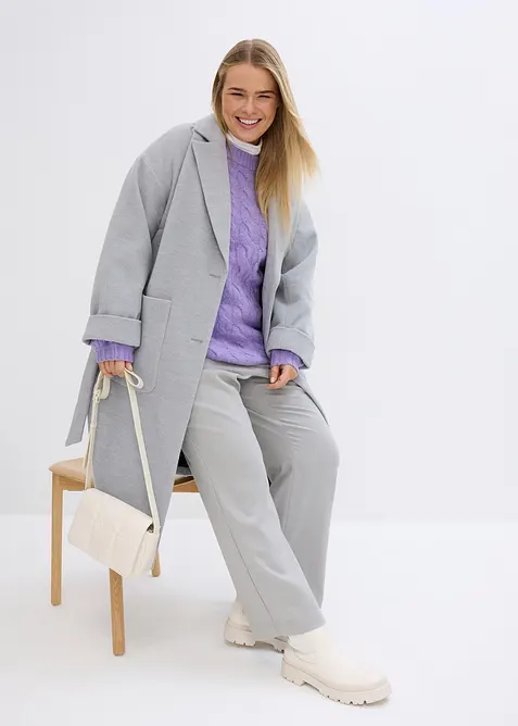 Oversizetr&ouml;ja med fl&auml;tstickning, bonprix