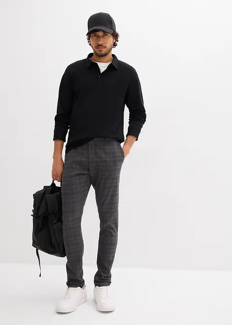 Stretchig kostymbyxa med &aring;tervunnen polyester, bonprix