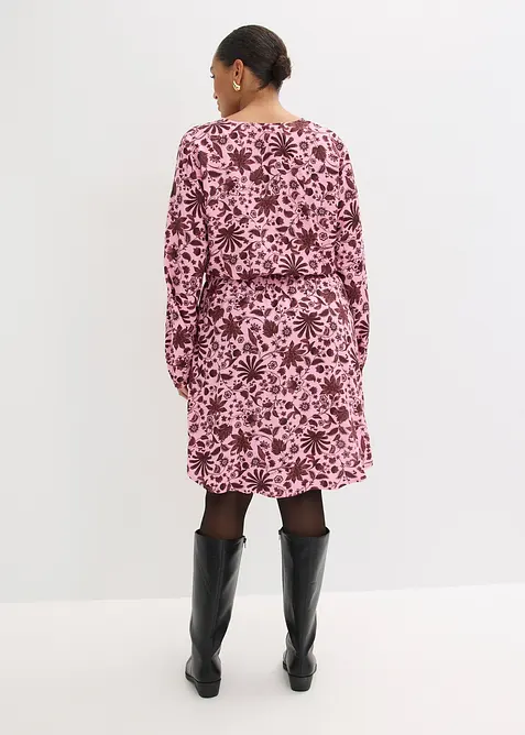 Mellanl&aring;ng kl&auml;nning i f&ouml;ljsam viskos, bonprix