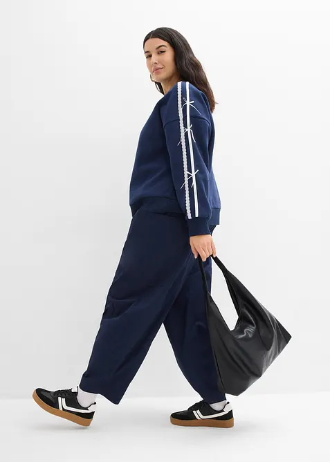 Oversizesweatshirt i mjuk bomullsmix, bonprix