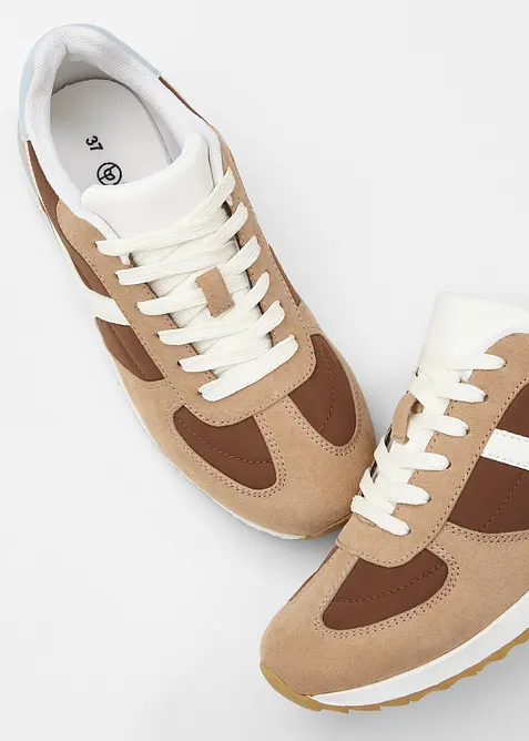 Sneakers med retrolook, bonprix