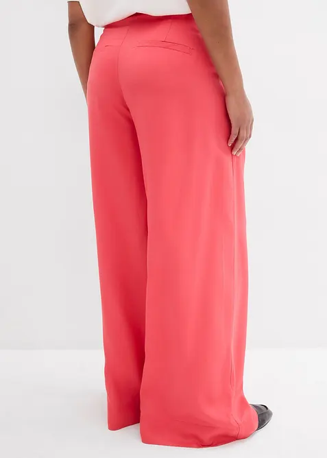 Byxa med gubbveck, av lyocell med mjukt fall, bonprix