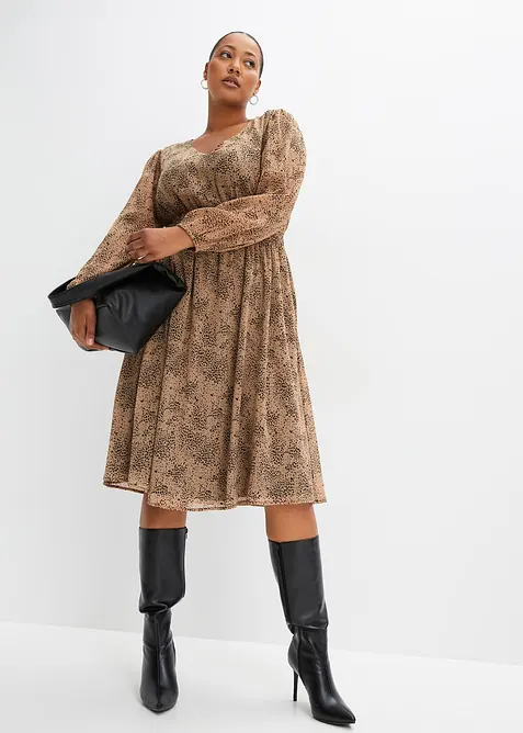 Chiffongkl&auml;nning med smockinf&auml;llning, bonprix