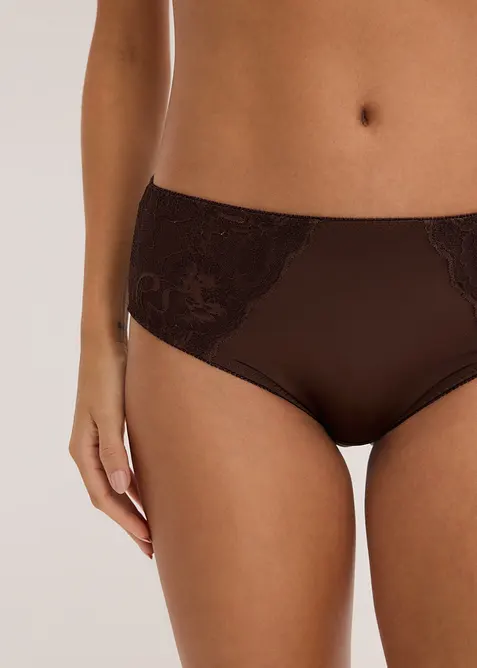 Maxitrosa med glansiga effekter (2-pack), bonprix