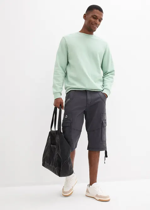 L&aring;nga shorts med stretch och cargofickor, normal passform, bonprix