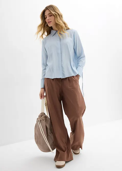 Skjortblus i mjuk viskosmix, bonprix