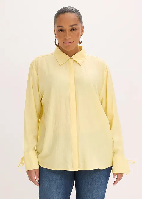 Skjortblus i mjuk viskosmix, bonprix