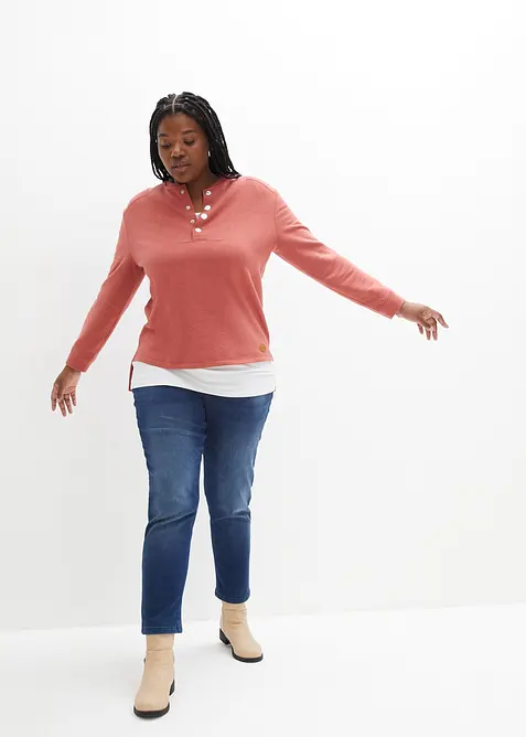 Fodrade jeans i boyfriendmodell med mjuk insida Mid Waist, bonprix