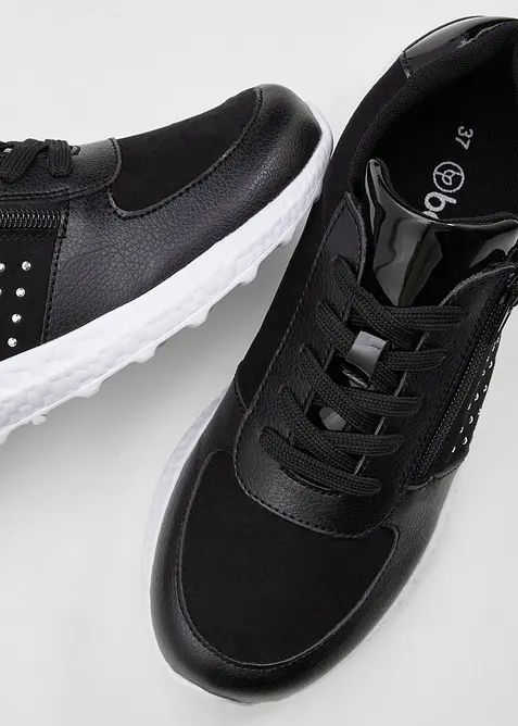 Sneakers med glitterstenar, bonprix