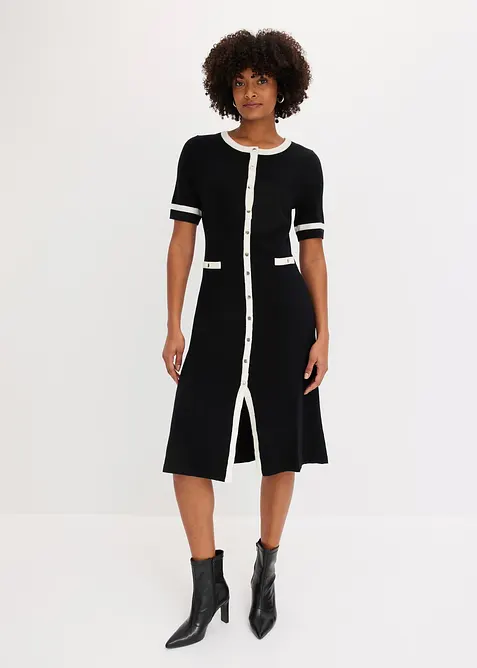 Stickad kl&auml;nning med viskos, bonprix