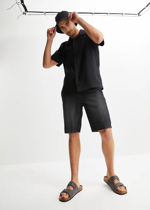 Kort&auml;rmad skjorta i luftig linnemix, avslappnad passform, bonprix