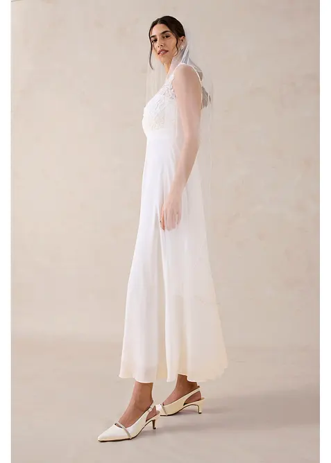 L&aring;ng aftonkl&auml;nning med spets, bonprix