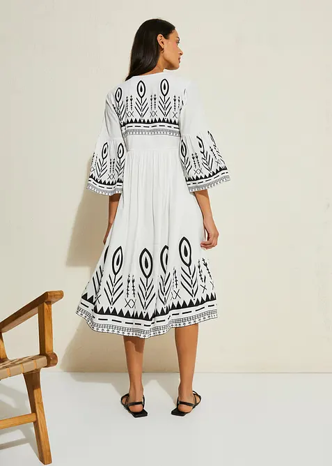 M&ouml;nstrad mellanl&aring;ng kl&auml;nning, bonprix