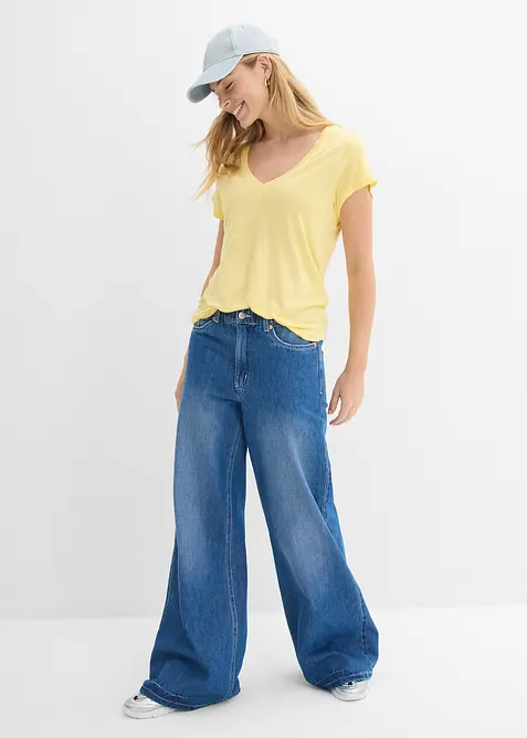 V-ringad topp i mjuk viskos, bonprix