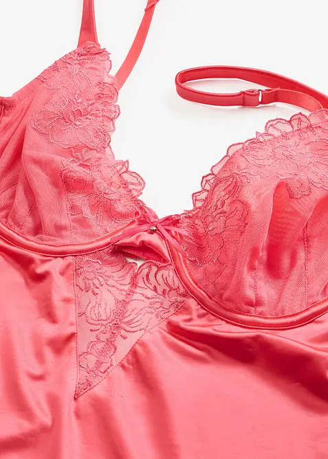 Neglig&eacute; i glansigt material med glittrigt blombroderi, bonprix