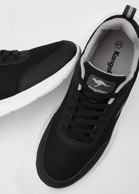 Sneakers med l&auml;tt sula fr&aring;n Kangaroos, Kangaroos