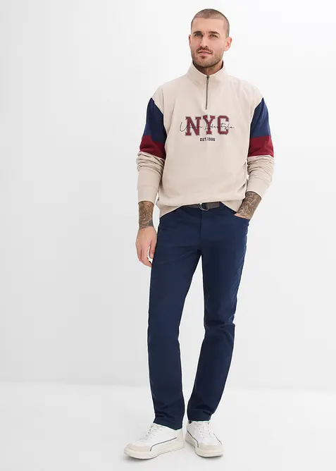 Stretchbyxa med sk&auml;rp, normal passform, raka ben, bonprix